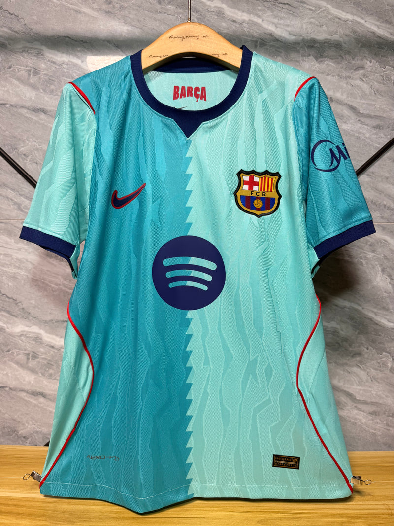 Barcelona — Third 26/27
