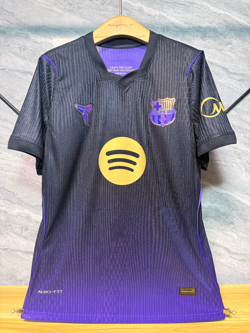 Barcelona — Away 26/27