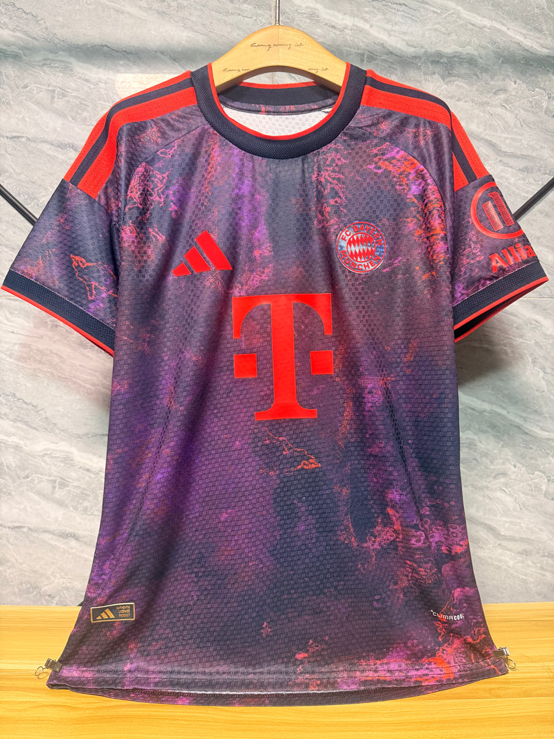 Bayern Munich — Third 26/27