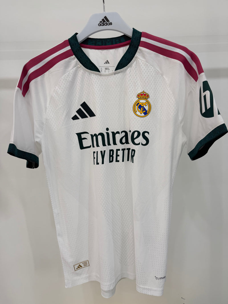 Real Madrid — Home 26/27