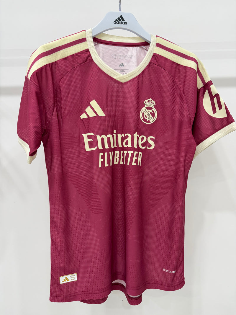 Real Madrid — Away 26/27